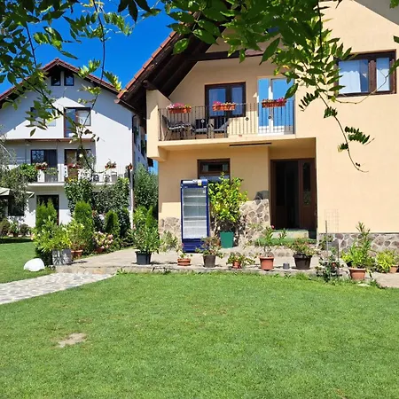 Lodge Casa Piscu Ioanei *