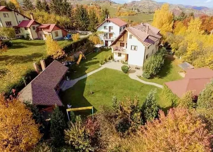 Casa Piscu Ioanei Lodge *